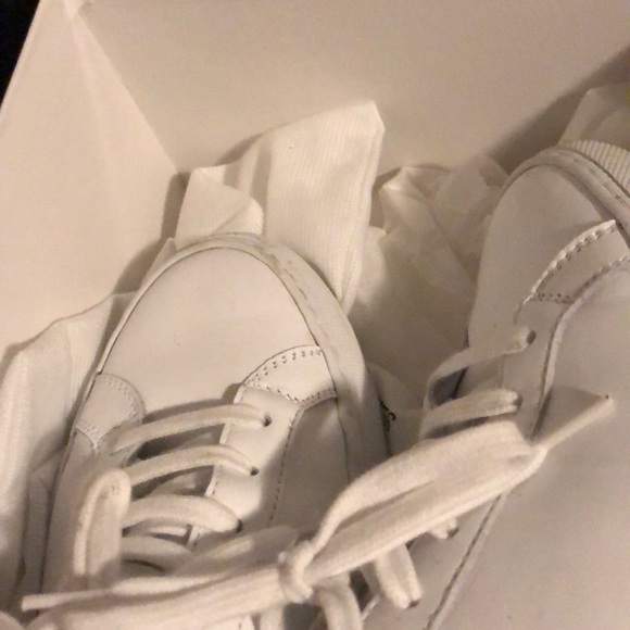 Meet your Posher, Stef - Picture 1 of 1